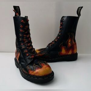 Tred Air Flame Sunburst Leather Black Boots Made In England Vintage 6 dr martens